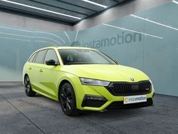 Grün Gebraucht 2024 Skoda Octavia Kombi | 39.749 € (Fairer Preis)