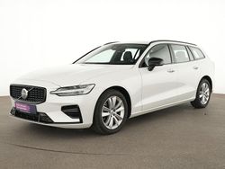 Weiss Gebraucht 2023 Volvo V60 Plus Kombi | 32.955 € (Guter Preis)