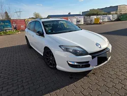 Weiß Gebraucht 2011 Renault Laguna GrandTour GT Kombi | 5.300 € (Fairer Preis)