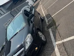 Schwarz Gebraucht 2010 Opel Zafira Innovation Van / Kleinbus | 3.900 € (Fairer Preis)