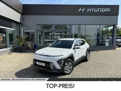 Serenity white / mic Gebraucht 2024 Hyundai Kona Trend SUV | 23.990 € (Guter Preis)