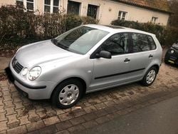 Silber Gebraucht 2002 VW Polo Limousine | 2.999 € (Teuer)