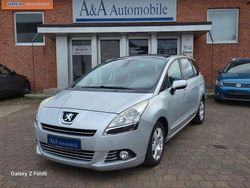 Silber Gebraucht 2011 Peugeot 5008 Business-Line Van / Kleinbus | 4.000 € (Fairer Preis)