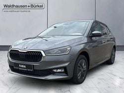 Graphitegrau Neu 2025 Skoda Fabia Tour Kleinwagen | 22.990 € (Fairer Preis)