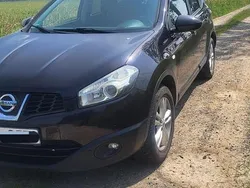 Braun Gebraucht 2011 Nissan Qashqai SUV | 6.100 € (Fairer Preis)