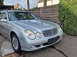 Silber Gebraucht 2004 Mercedes E220 Kombi | 2.450 € (Guter Preis)