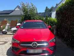 Rot Gebraucht 2019 Mercedes CLA220 Shooting Brake Kombi | 26.000 € (Etwas zu teuer)