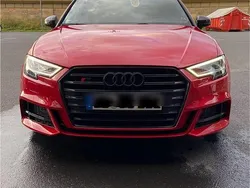 Rot Gebraucht 2017 Audi S3 Coupé | 29.500 € (Etwas zu teuer)