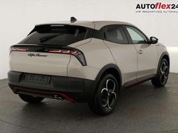 Blu navigli metallic Neu 2025 Alfa Romeo GT Junior Edizione Speciale SUV | 29.245 € (Guter Preis)