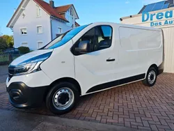 Weiß Gebraucht 2021 Renault Trafic Komfort Van | 11.490 € (Etwas zu teuer)