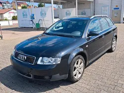 Schwarz Gebraucht 2004 Audi A4 Kombi | 600 € (Superpreis)