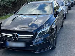 Schwarz Gebraucht 2016 Mercedes GLA45 AMG AMG SUV | 24.950 €