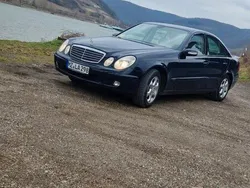 Blau Gebraucht 2005 Mercedes E220 Classic Limousine | 3.500 € (Guter Preis)