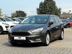 Grau Gebraucht 2016 Ford Focus Kombi | 9.950 € (Fairer Preis)
