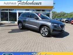 Graphitegrau Gebraucht 2025 Skoda Karoq SUV | 33.950 € (Fairer Preis)
