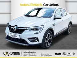 Kyanitweiß metallic Gebraucht 2023 Renault Arkana Techno SUV | 24.990 € (Fairer Preis)