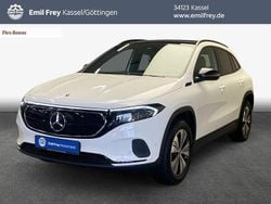 Weiß Gebraucht 2021 Mercedes EQA250 Progressive SUV | 28.230 € (Fairer Preis)