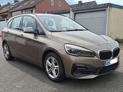 Beige Gebraucht 2020 BMW 218 Active Tourer Van / Kleinbus | 18.990 € (Fairer Preis)