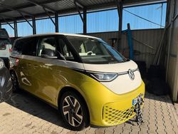 Gelb Gebraucht 2022 VW ID. Buzz Pro Van / Kleinbus | 49.900 € (Guter Preis)