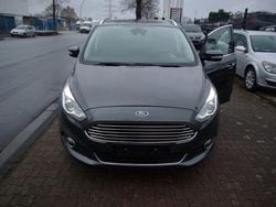 Magnetic Gebraucht 2018 Ford S-MAX Titanium Van / Kleinbus | 11.900 € (Superpreis)