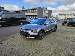 Grau Neu 2025 Kia Niro Spirit SUV | 30.990 € (Superpreis)
