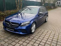 Blau Gebraucht 2019 Mercedes C220 AMG Kombi | 21.250 € (Fairer Preis)