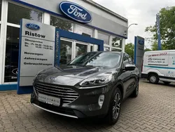 Grau Gebraucht 2020 Ford Kuga Titanium SUV | 25.980 € (Etwas zu teuer)