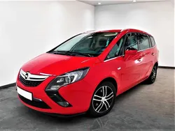 Rot Gebraucht 2012 Opel Zafira Tourer Innovation Van / Kleinbus | 13.690 € (Teuer)