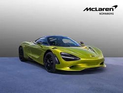 Grün Neu 2025 McLaren 750S Coupé | 388.829 €