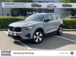 Black metallic Gebraucht 2023 Volvo XC40 Plus SUV | 39.850 € (Etwas zu teuer)