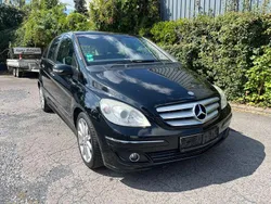 Schwarz Gebraucht 2006 Mercedes B170 Van / Kleinbus | 1.440 € (Fairer Preis)