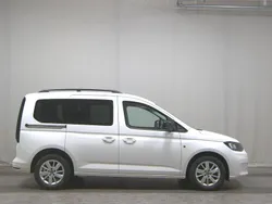 Weiss Gebraucht 2021 VW Caddy Life Van / Kleinbus | 15.880 € (Teuer)