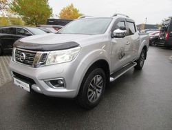 Silber Gebraucht 2018 Nissan Navara Abholung | 26.980 € (Teuer)
