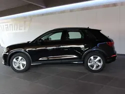 Mythosschwarzmetallic Neu 2024 Audi Q3 Advanced SUV | 48.880 € (Fairer Preis)