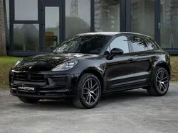 Schwarz Gebraucht 2023 Porsche Macan Basis SUV | 55.000 €