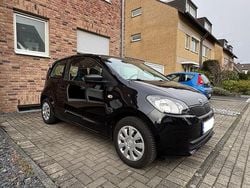 Schwarz Gebraucht 2016 Skoda Citigo Active Kleinwagen | 4.490 € (Superpreis)