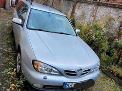 Silber Gebraucht 2001 Nissan Primera Kombi | 690 €