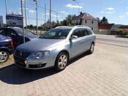 Blau Gebraucht 2008 VW Passat Highline Kombi | 4.999 €