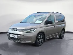 Beige Gebraucht 2021 VW Caddy Move Van / Kleinbus | 25.960 € (Fairer Preis)