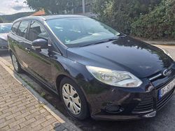 Schwarz Gebraucht 2014 Ford Focus Trend Kombi | 5.000 € (Fairer Preis)