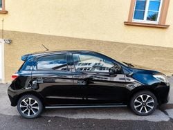 Schwarz Gebraucht 2023 Mitsubishi Space Star Select+ Kleinwagen | 11.000 € (Guter Preis)