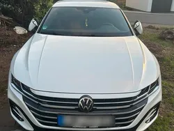 Weiß Gebraucht 2023 VW Arteon R-line Kombi | 33.500 € (Guter Preis)