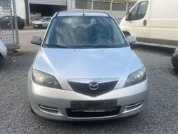 Silber Gebraucht 2007 Mazda 2 Exclusive Limousine | 990 € (Guter Preis)