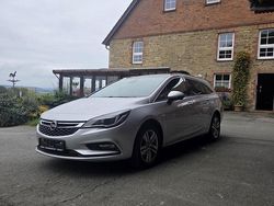 Silber Gebraucht 2016 Opel Astra Kombi | 8.200 € (Fairer Preis)