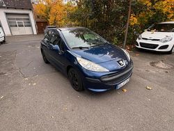 Blau Gebraucht 2007 Peugeot 207 Limousine | 990 € (Guter Preis)