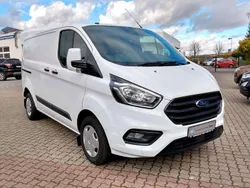 Frostweiß Gebraucht 2018 Ford Transit Custom Trend Van / Kleinbus | 22.586 € (Fairer Preis)