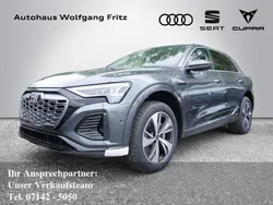 Grau Gebraucht 2023 Audi Q8 e-tron S-Line SUV | 56.970 € (Guter Preis)