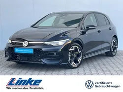 Schwarz Gebraucht 2024 VW Golf VIII R-line Limousine | 33.890 € (Fairer Preis)