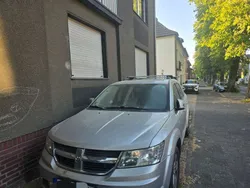Grau Gebraucht 2010 Dodge Journey SUV | 3.800 €