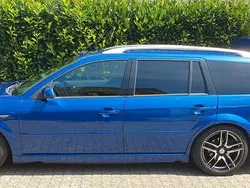 Blau Gebraucht 2002 Ford Mondeo ST Kombi | 4.000 € (Etwas zu teuer)